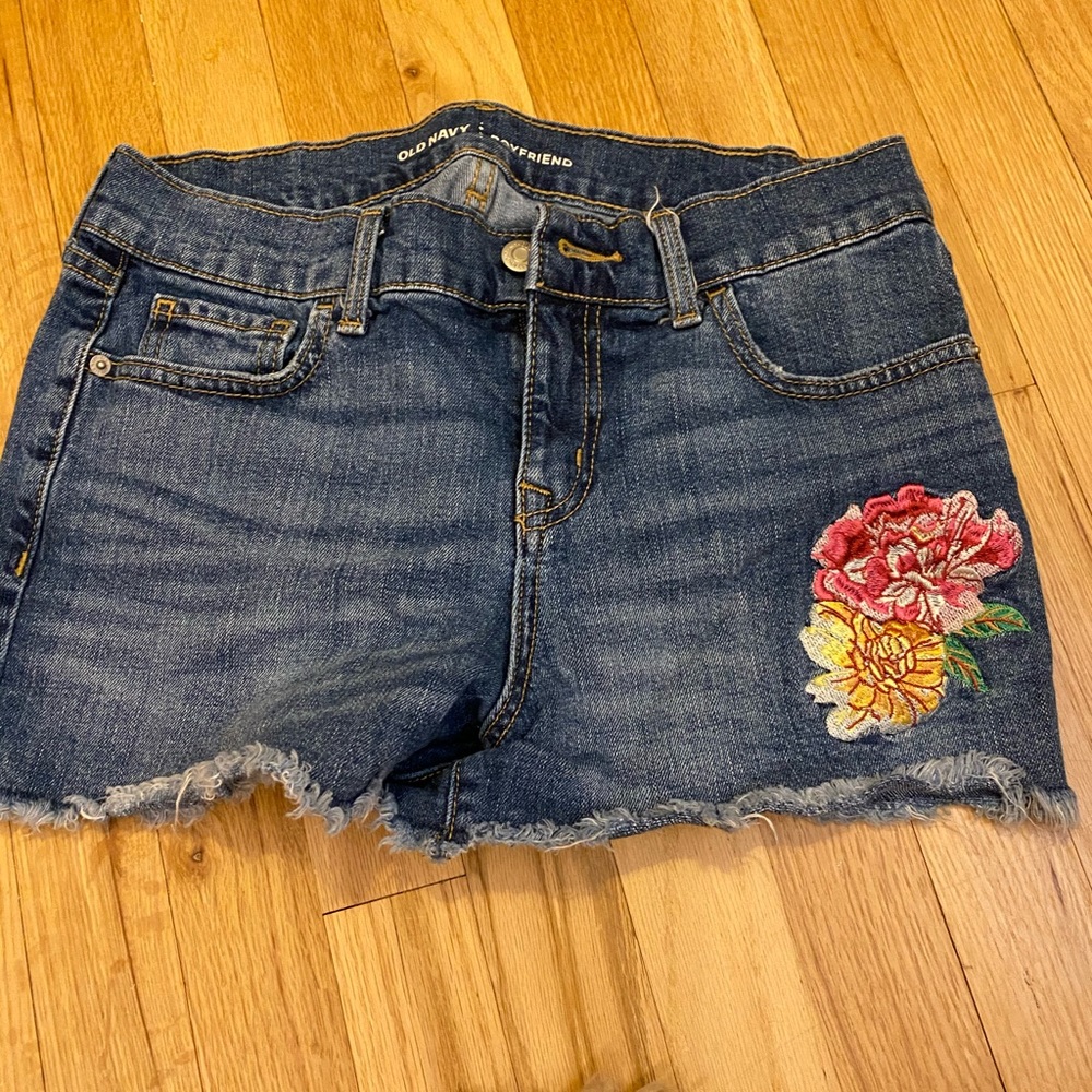 Boyfriend jean shorts